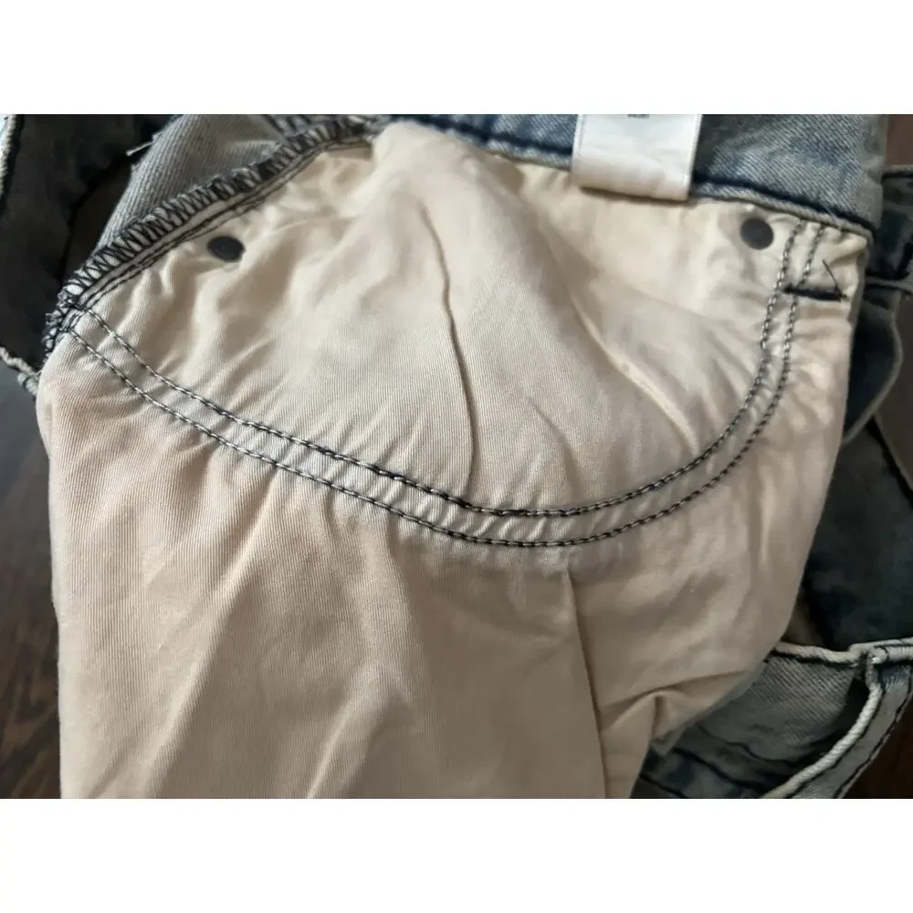 TRUE RELIGION BOBBY BIG T DISTRESSED SHORTS MENS SZ 33 $174